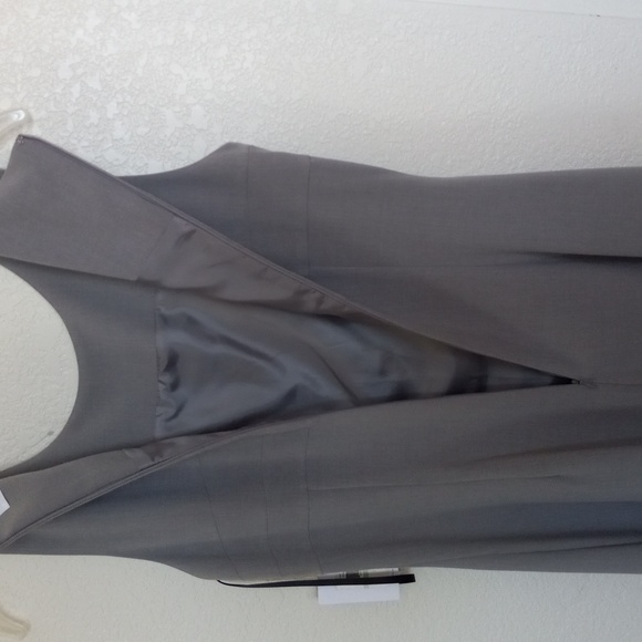 Calvin Klein woman's dress size 8 Gray NWT sarong type front loose pleats - Picture 3 of 6